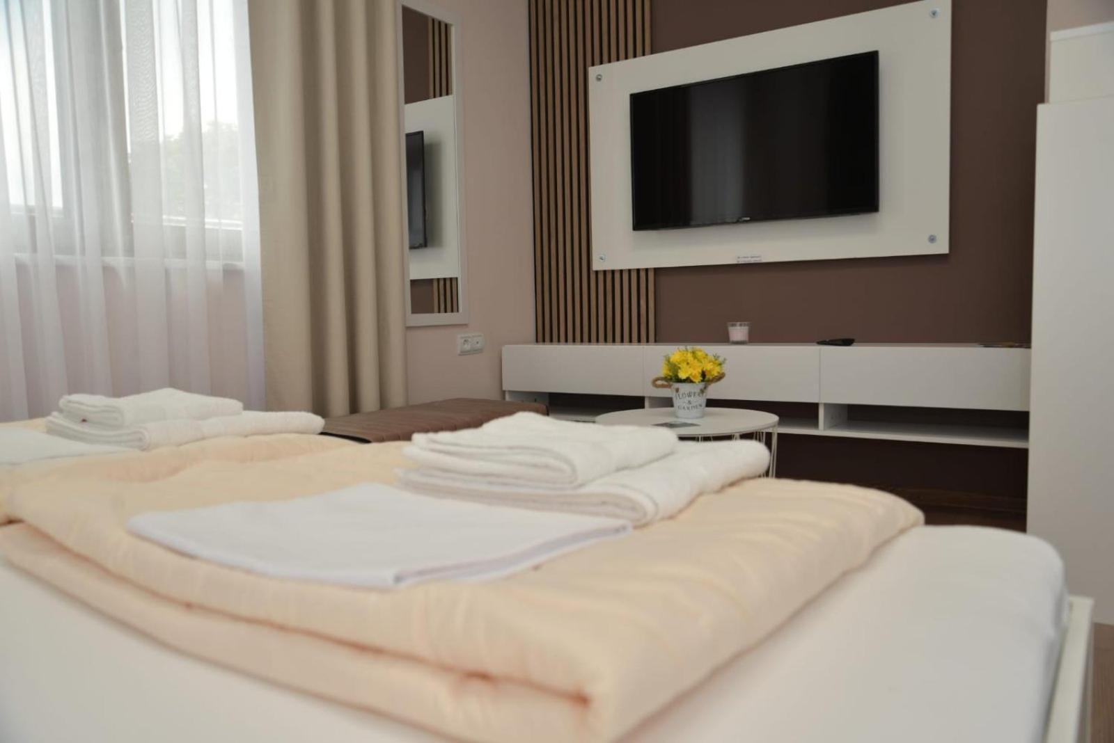 Apartmani Tomic Kladovo Exterior foto